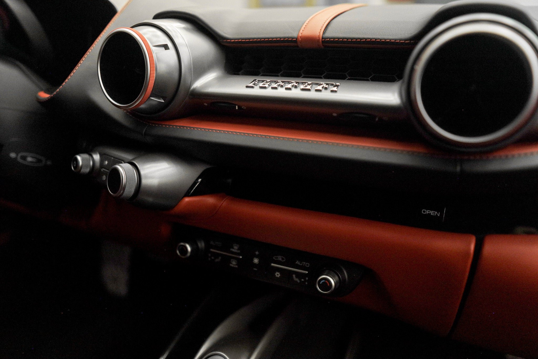 Certified Used 2019 Blu Tour De France Ferrari Coupe image 14