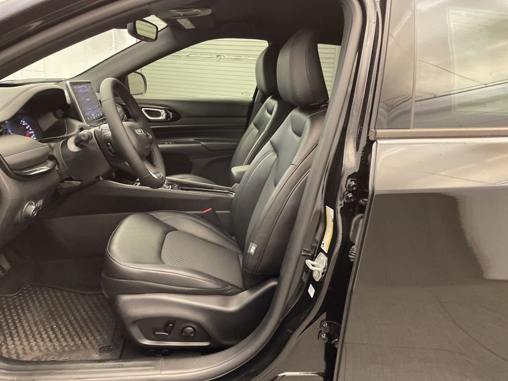 2026 Jeep Compass Altitude Special Edition - Photo 14