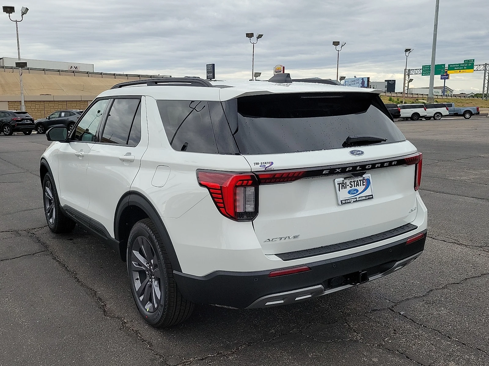 New 2026 Star White Metallic Tri-Coat Ford Active image 3