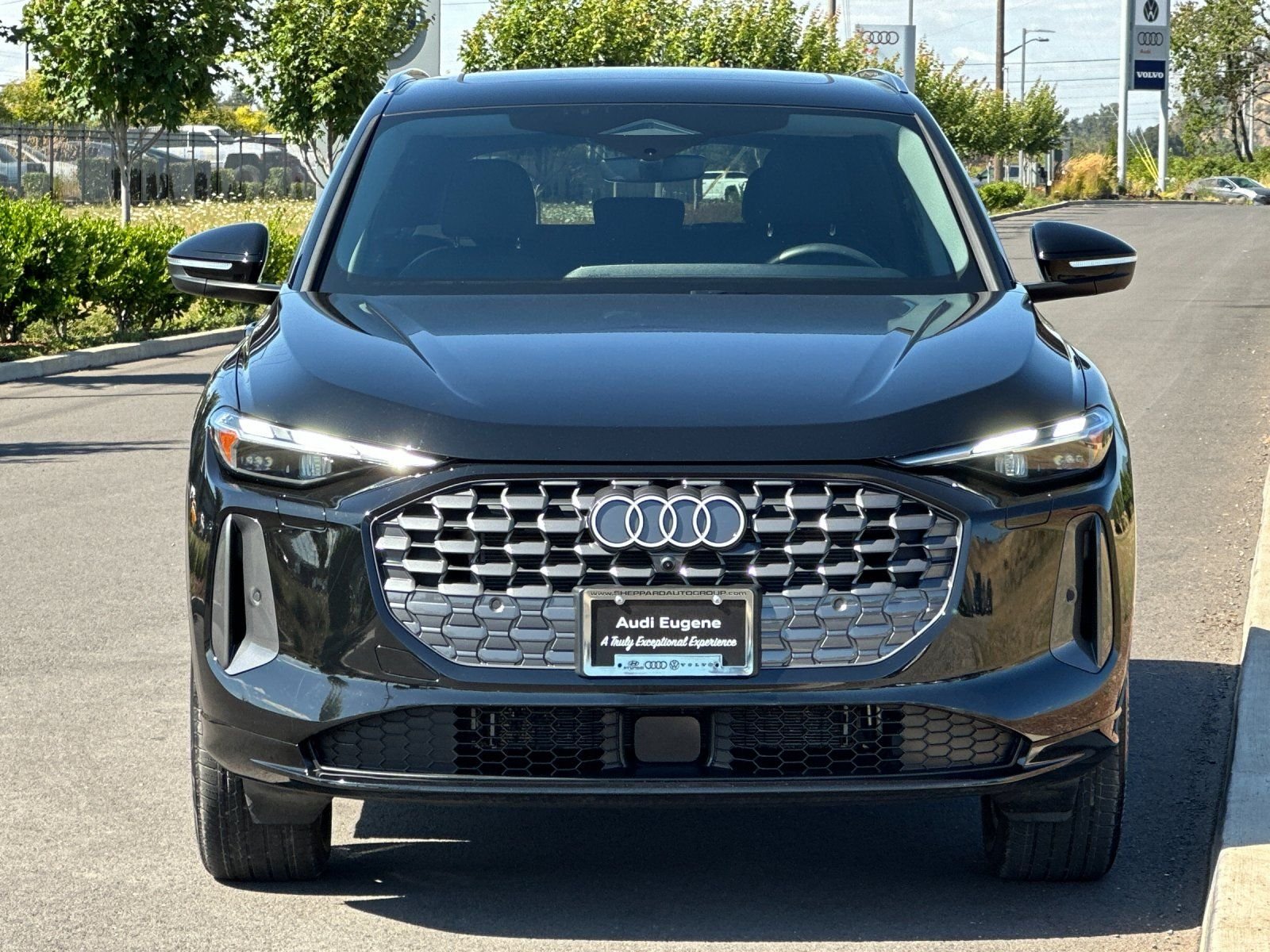 Used 2025 Black Audi  image 8