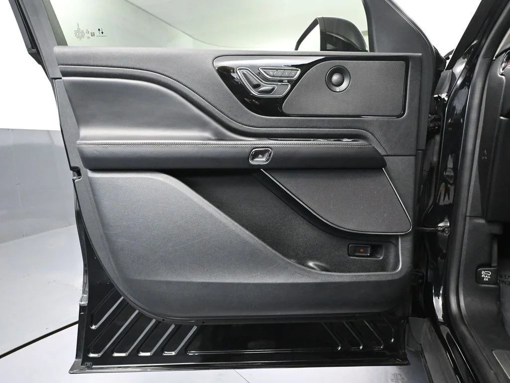 2023 Lincoln Aviator Reserve - Photo 19