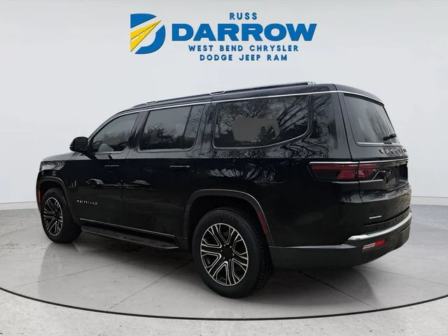 Used 2022 Black Jeep Series III image 3