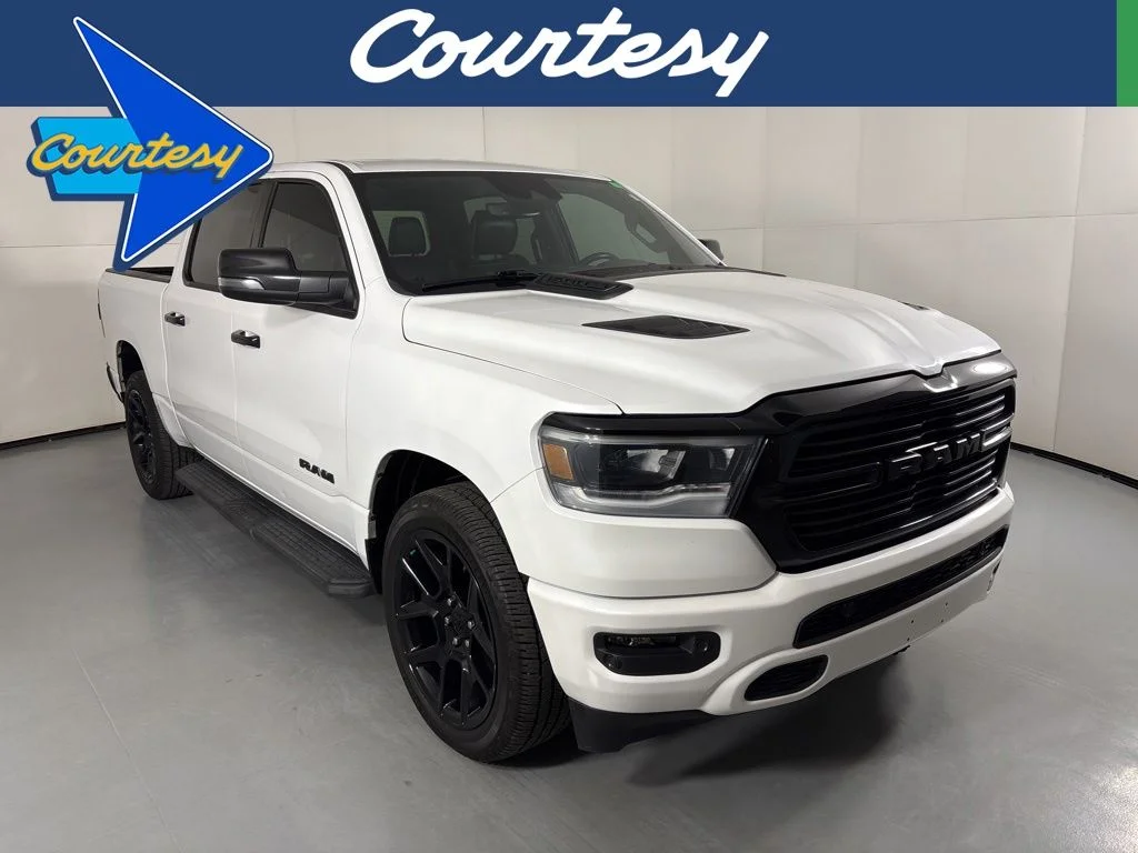 2023 RAM 1500 Laramie 4x4 Crew Cab 5'7's photo