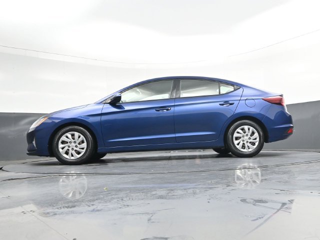 Used 2020 Blue Hyundai SE image 36