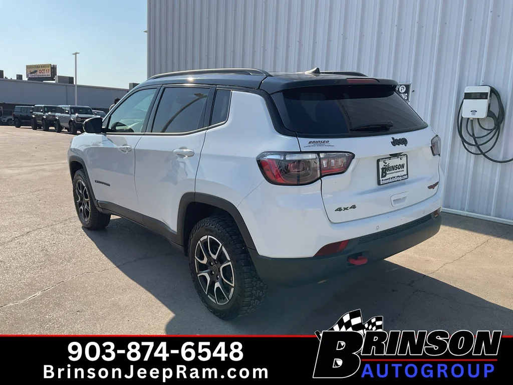 Used 2025 Bright White Clearcoat Jeep Trailhawk image 5
