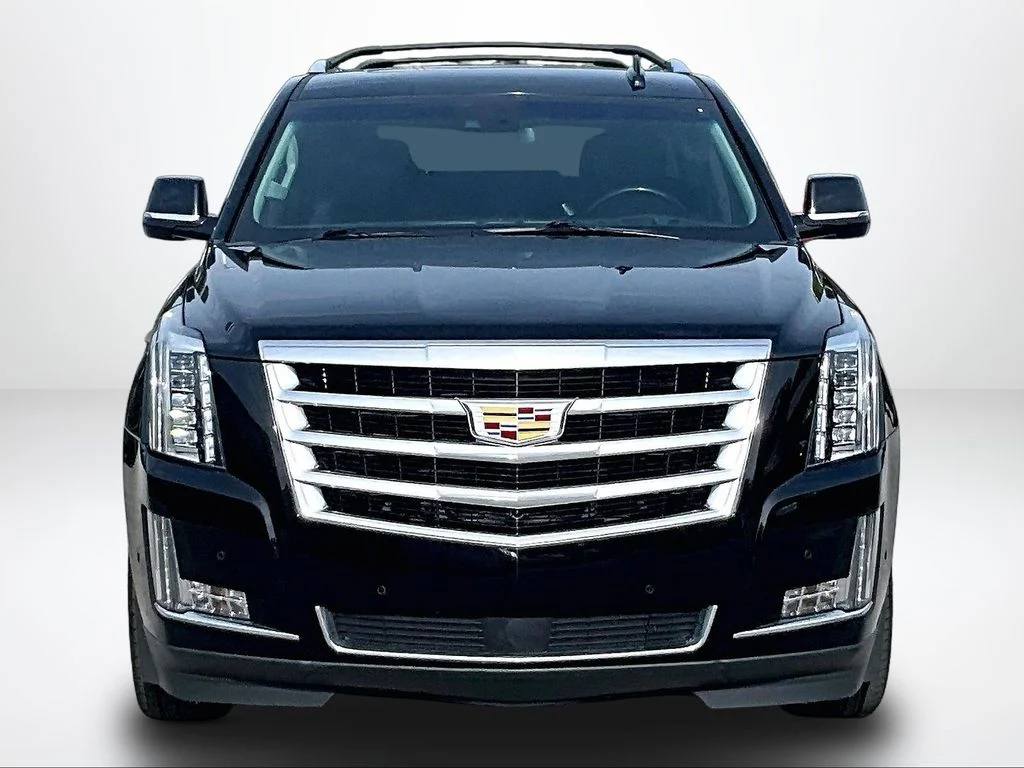 Used 2019 Black Cadillac Premium Luxury image 4