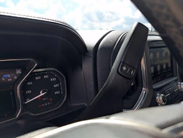 Used 2021 ONYX BLACK GMC Denali image 24