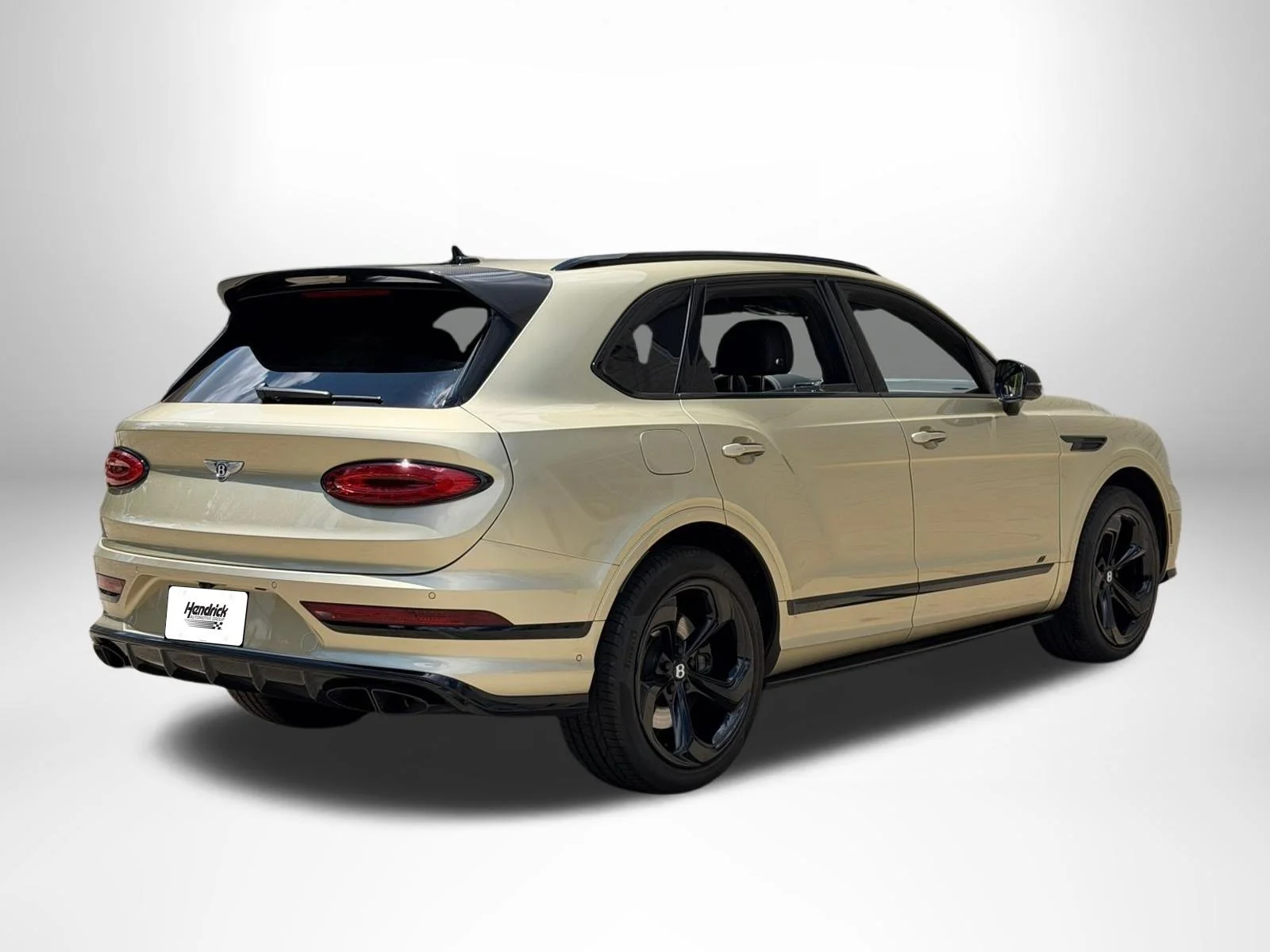 Used 2023 Sunburst Gold by Mulliner Bentley S image 5