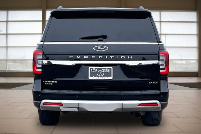 Used 2023 Black Ford Limited image 4