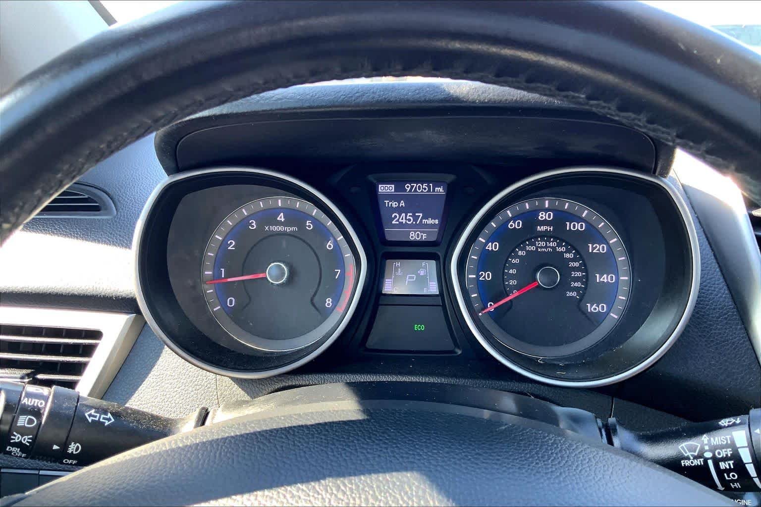 Used 2016 Galactic Gray Hyundai  image 26