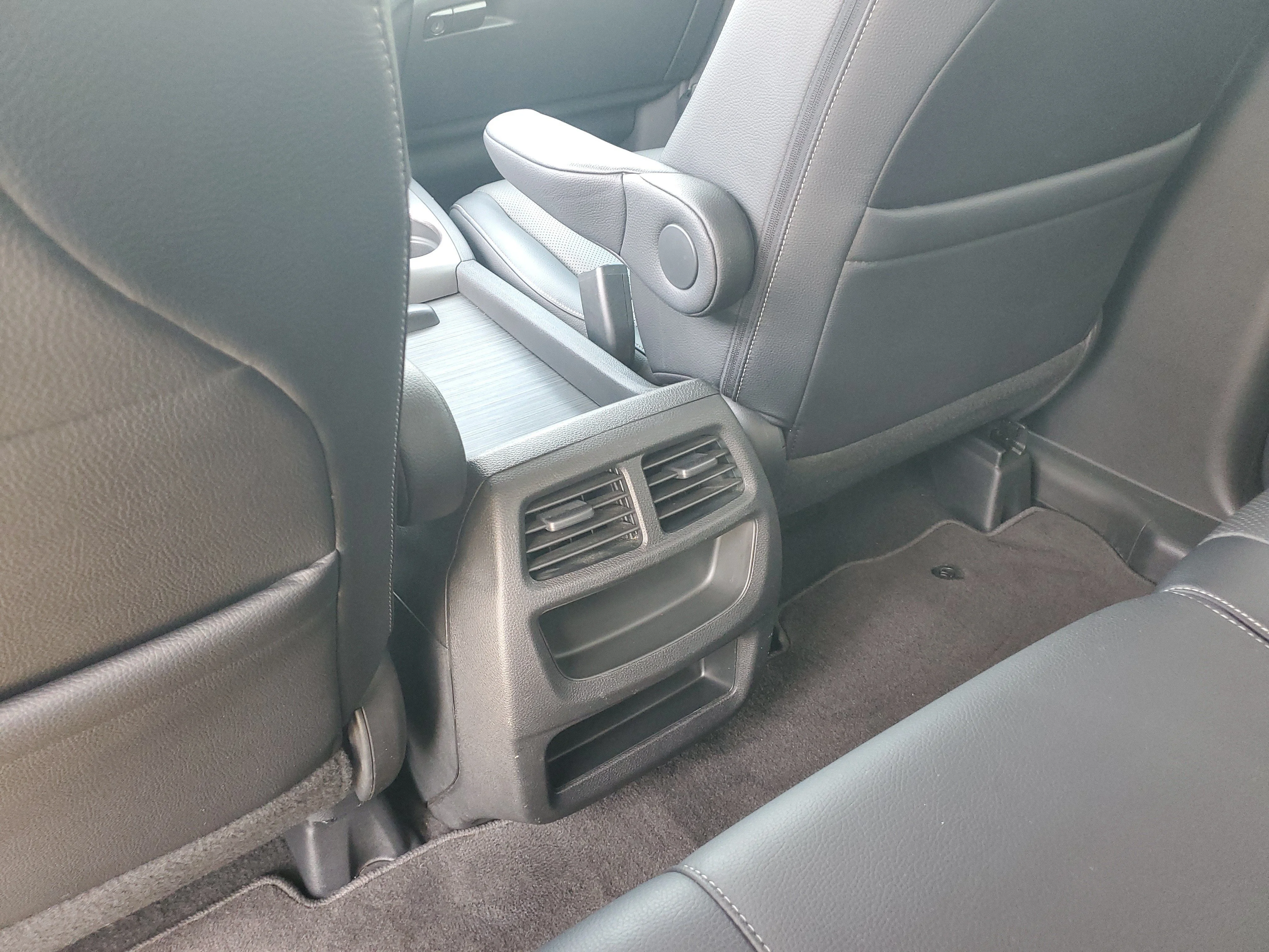 Used 2023 Platinum White Honda RTL image 13