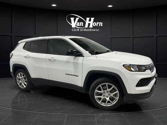 2024 Jeep Compass Latitude Lux