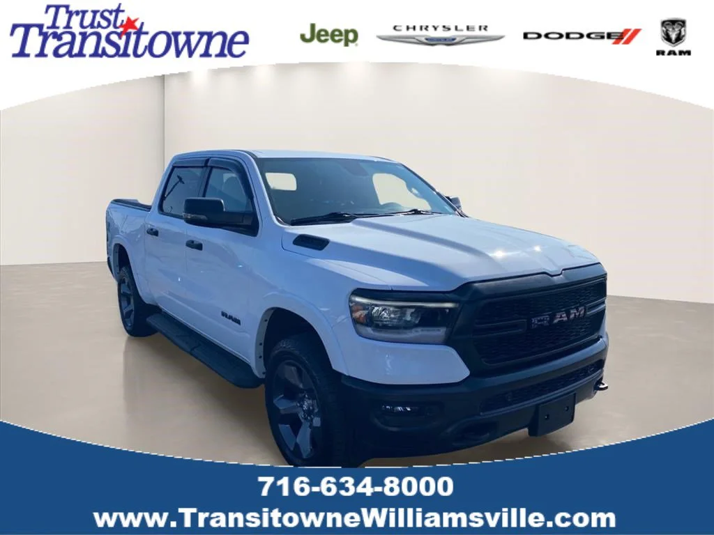 2023 RAM 1500 Big Horn/Lone Star 4x4 Crew Cab 5'7's photo