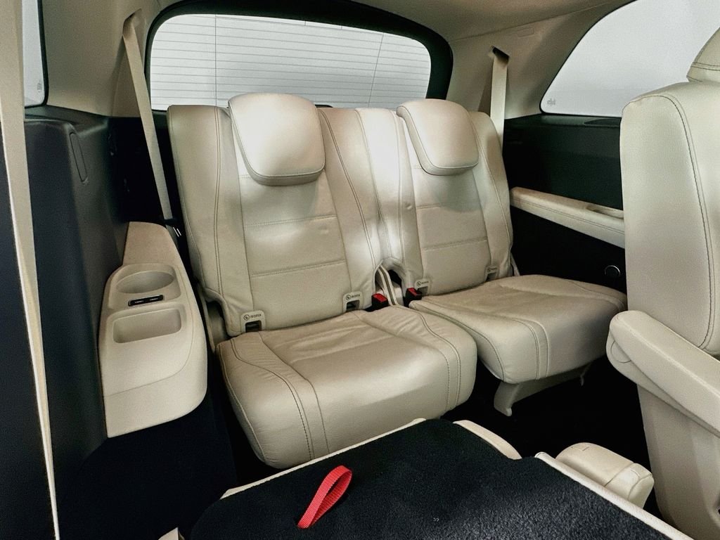 Certified Used 2024  Mercedes-Benz GLS 450 image 28