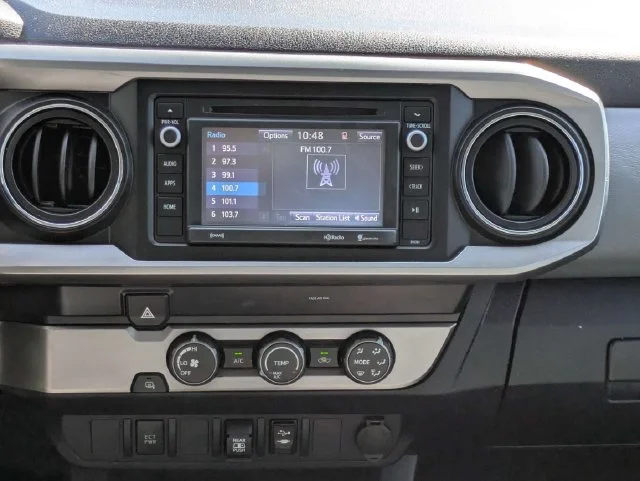 Used 2019 Quicksand Toyota SR5 image 12