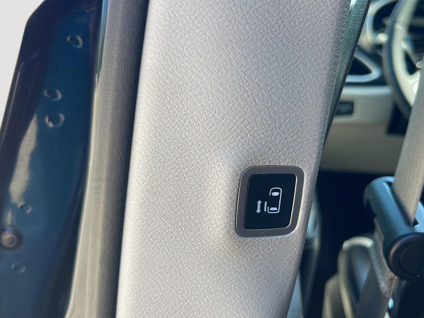 2023 Chrysler Pacifica Touring L - Photo 27