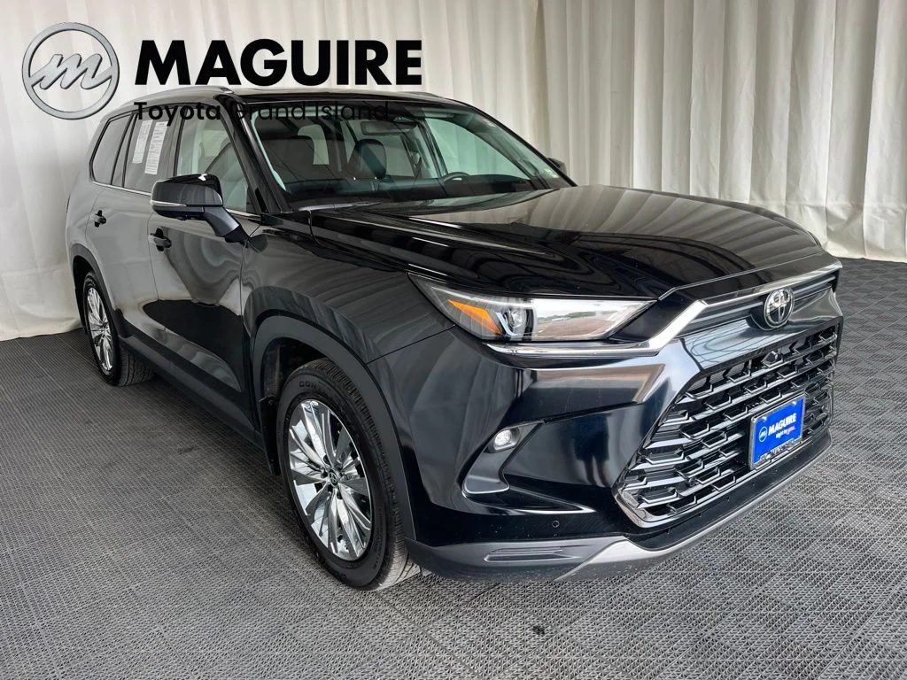 Used 2026 Black Toyota Platinum image 33