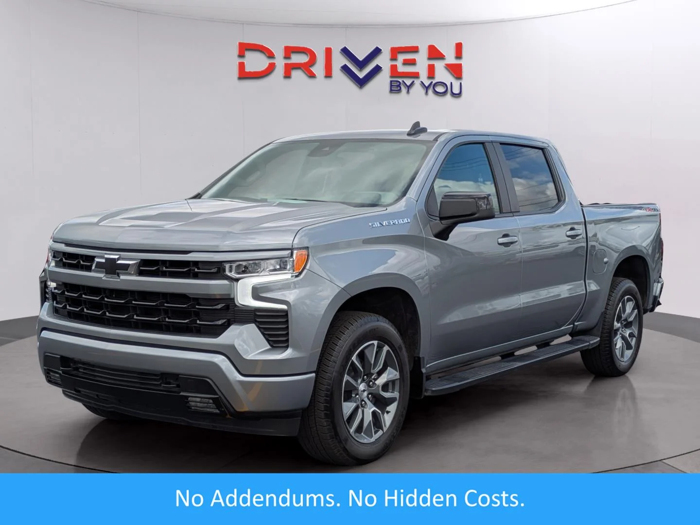 Used 2025 Sterling Gray Metallic Chevrolet RST image 1