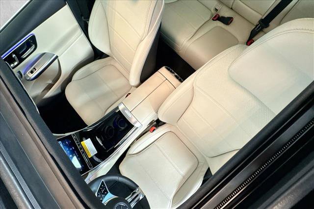 New 2026 Cirrus Silver Metallic Mercedes-Benz GLC 300 image 49