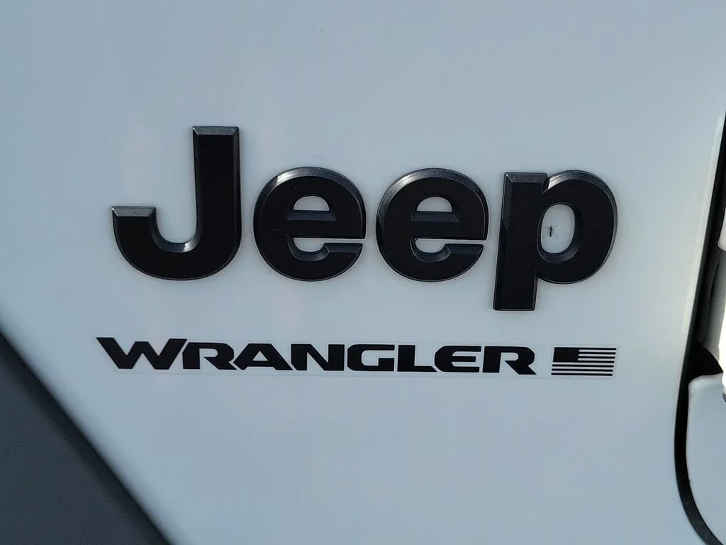 Used 2024 White Jeep 4-Door Sport S 4x4 image 36