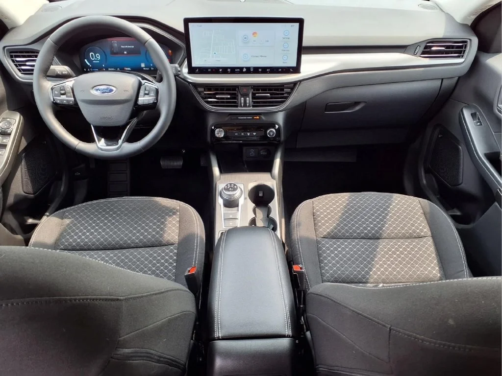 Used 2023 Gray Ford Active image 12