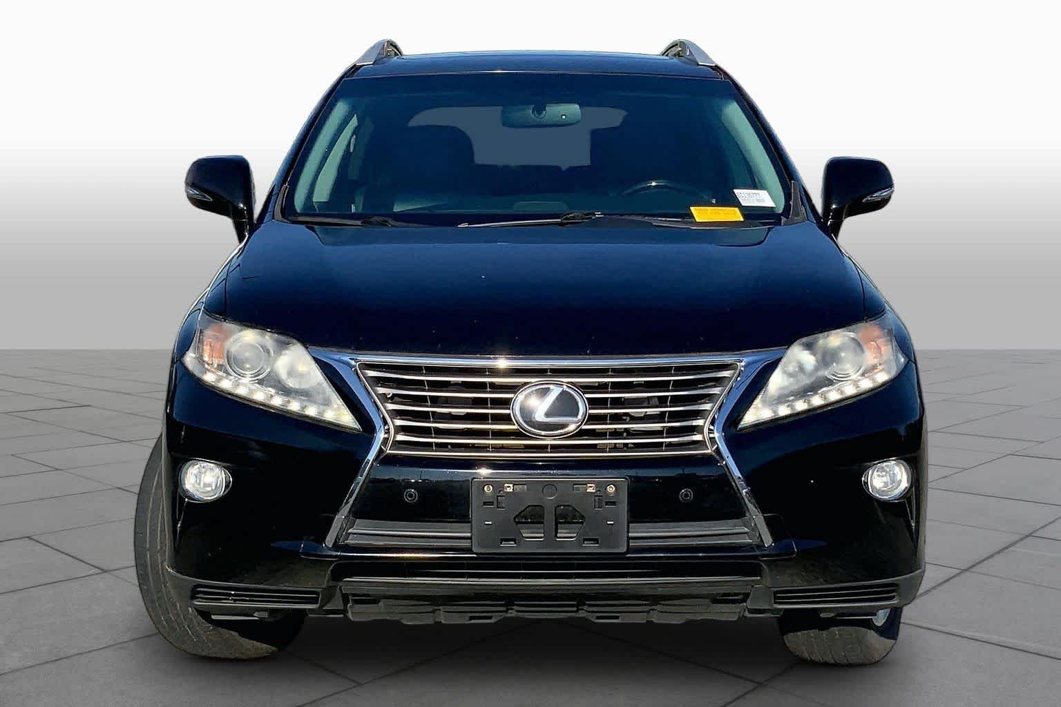 Used 2014 Obsidian Lexus  image 4