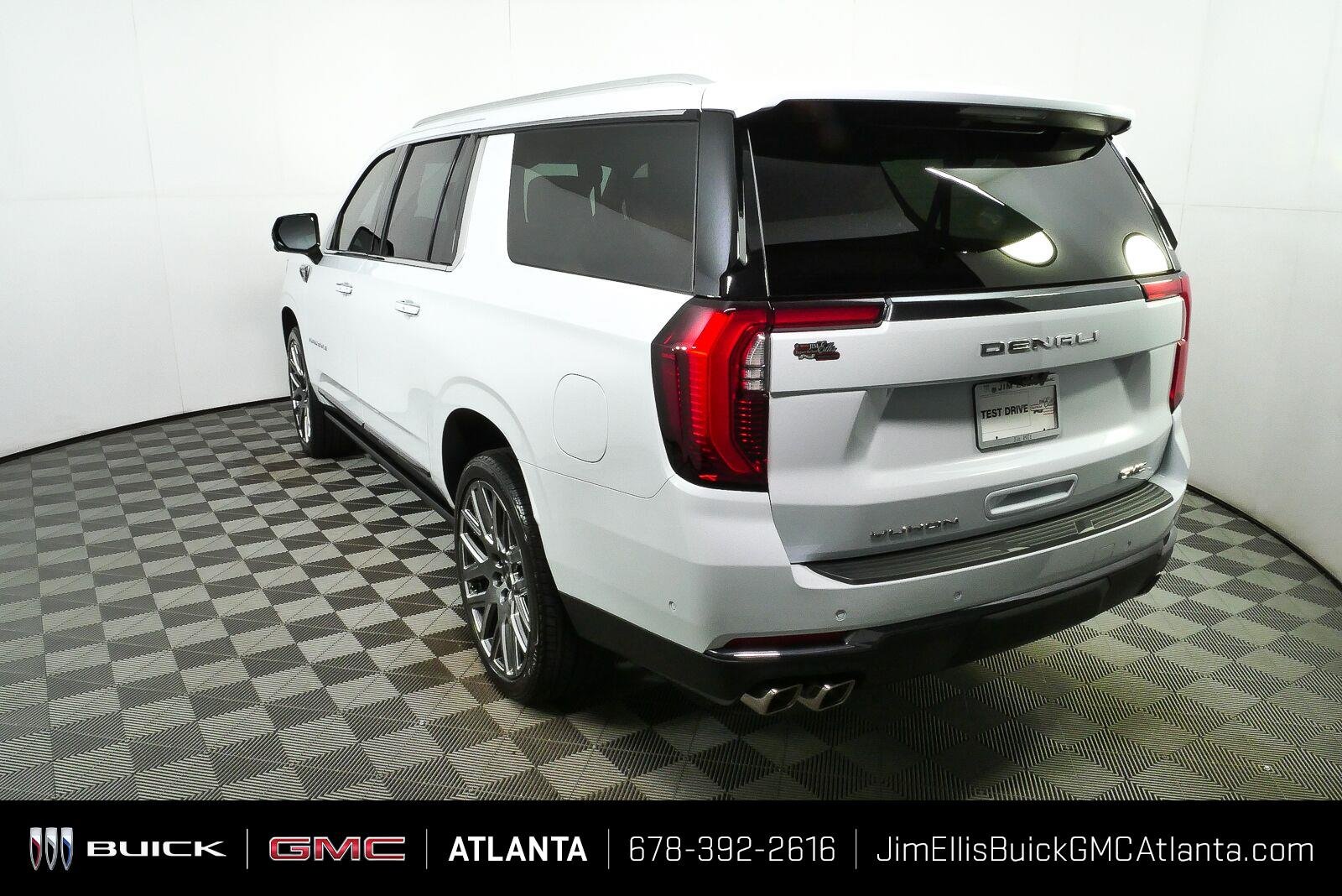 New 2026 Glacier White Tricoat GMC Denali Ultimate image 29