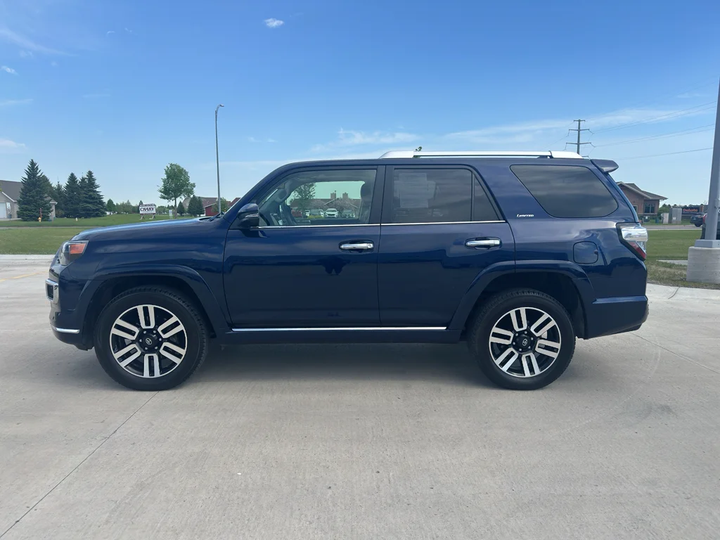 Used 2022 Nautical Blue Metallic Toyota Limited image 1