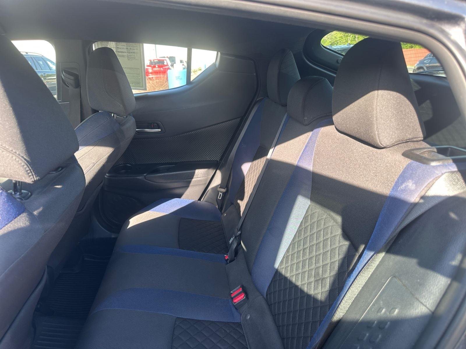 Used 2022 Magnetic Gray Metallic Toyota XLE image 25