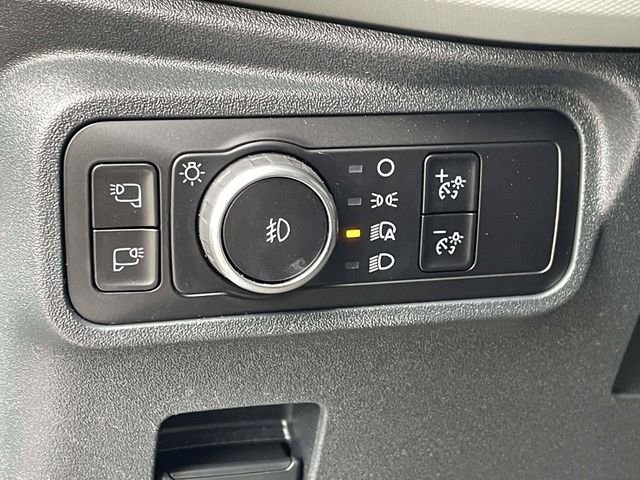 Certified Used 2023 Oxford White Ford Badlands image 9