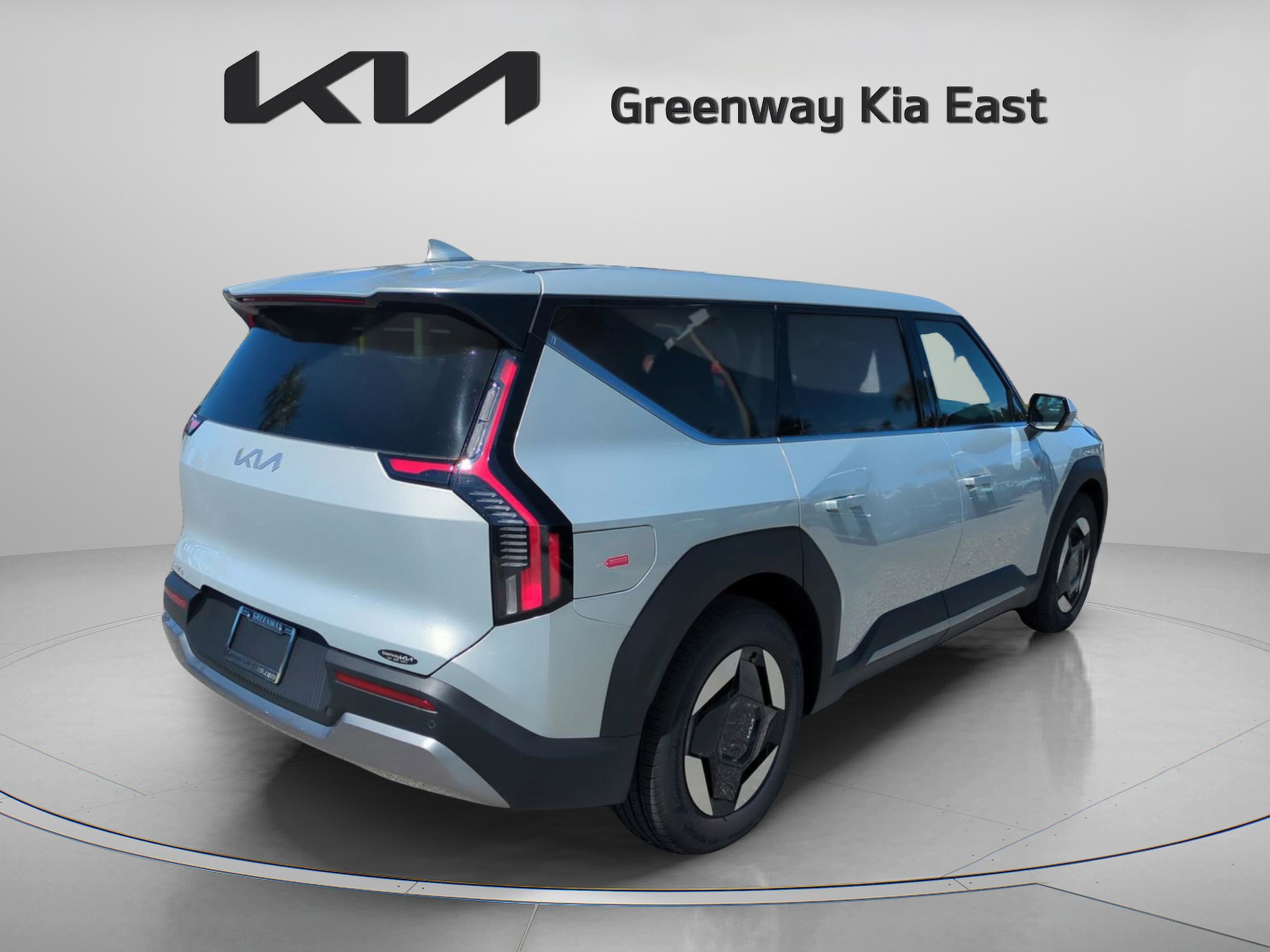 2026 Kia EV9 Light - Photo 9