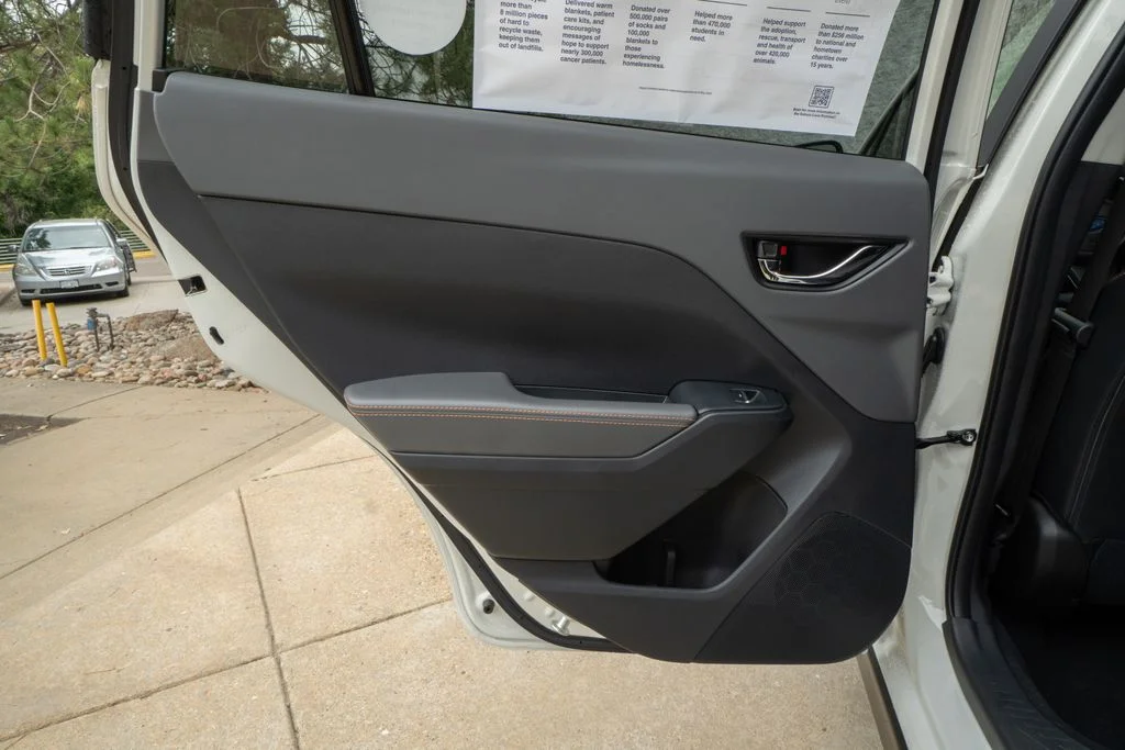 New 2026 CRYSTAL WHITE PEARL Subaru Limited Hybrid image 15