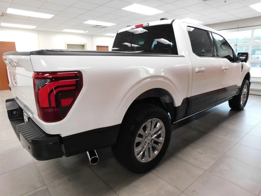 Certified Used 2024 Star White Ford King Ranch image 4
