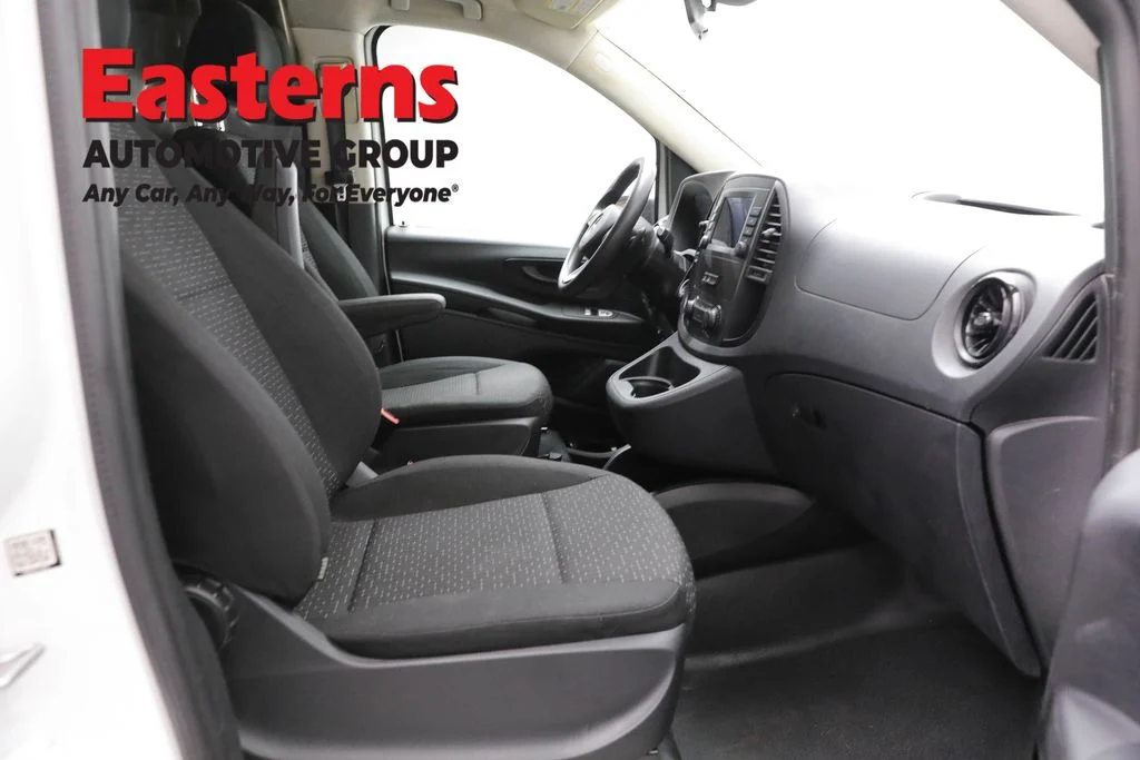 Used 2022 White Mercedes-Benz Cargo image 20