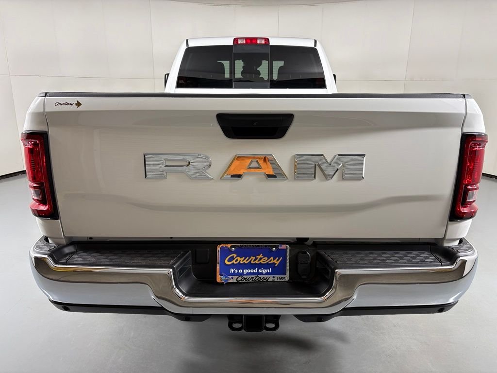 New 2026 Bright White Clear-Coat Exterior Paint RAM Tradesman image 7