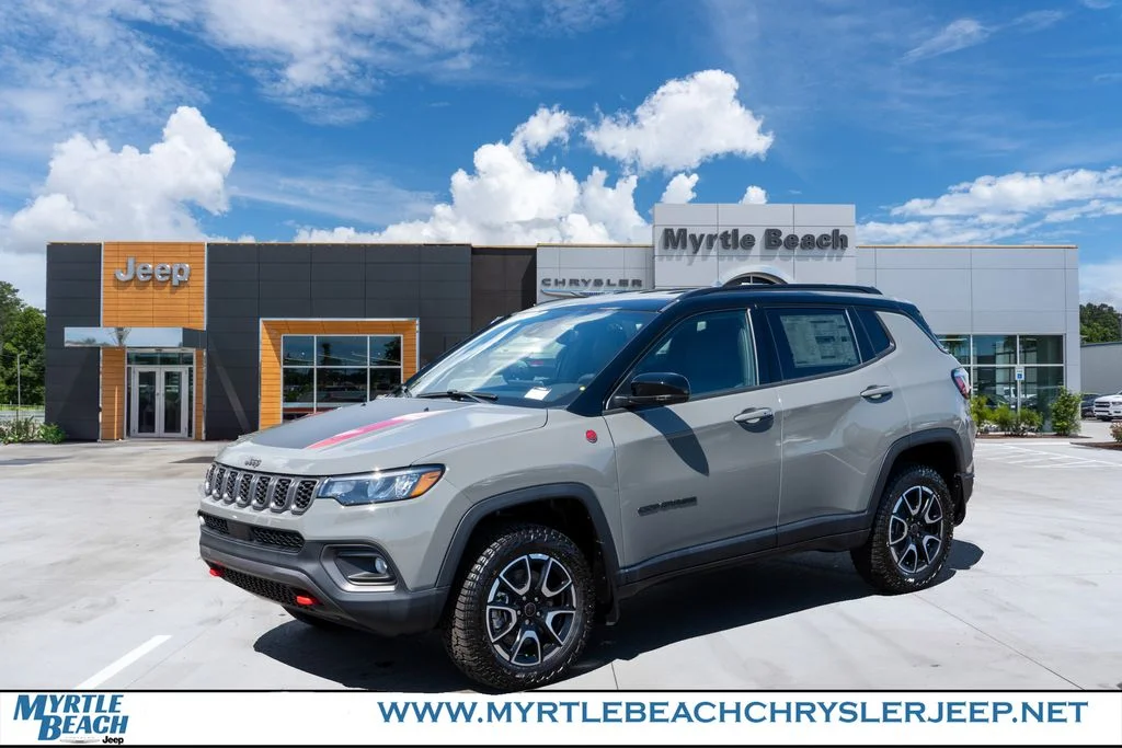 New 2026 Sting-Gray Clear-Coat Exterior Paint Jeep Trailhawk image 1