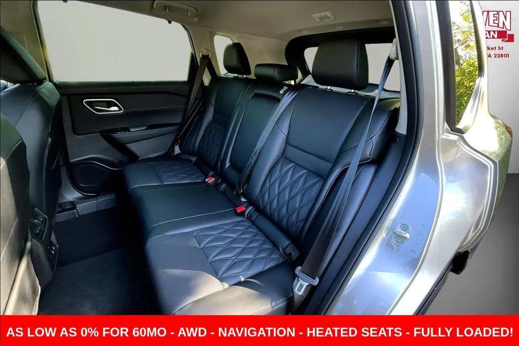 New 2026 Gold Nissan Platinum image 25