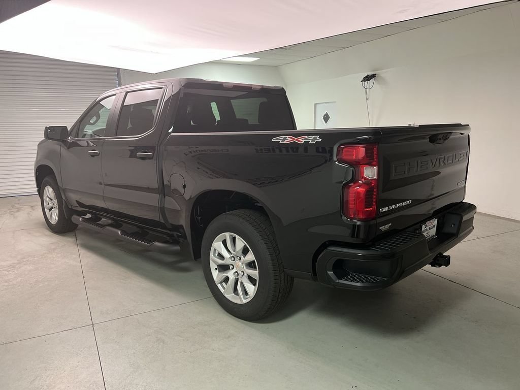 2026 Chevrolet Silverado 1500 Custom - Photo 6