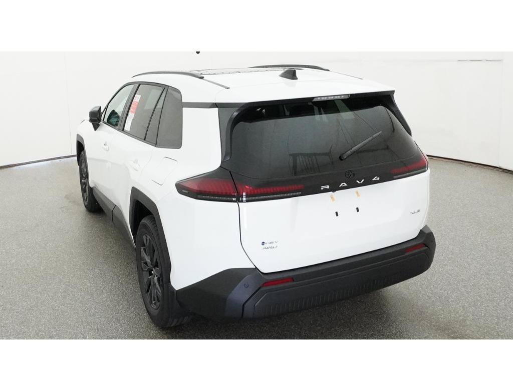 New 2026 Ice Toyota XLE Premium image 6
