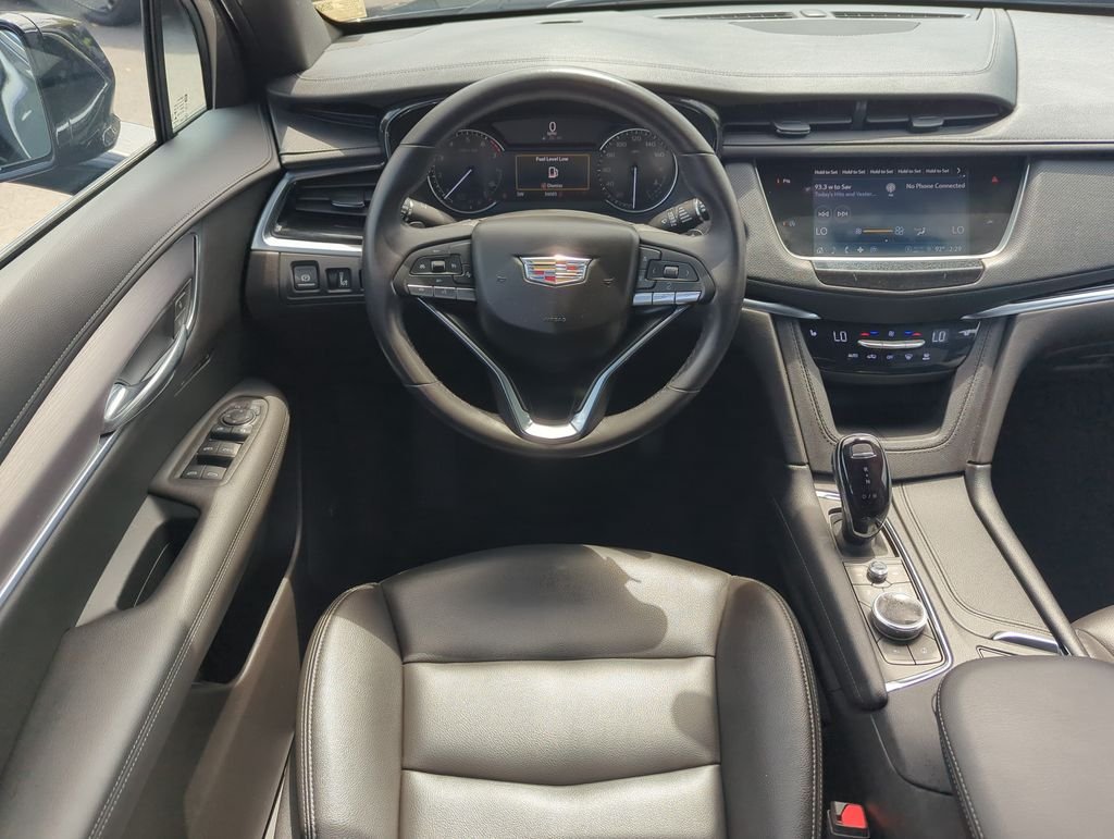 Used 2023 Black Cadillac Luxury image 13