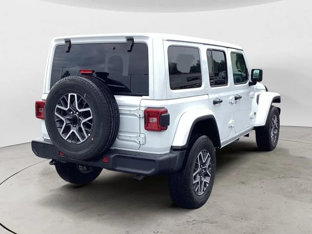 Certified Used 2025 Bright White Clearcoat Jeep Sahara image 5