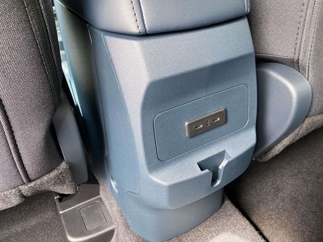 New 2026 Oxford White Ford XL image 8