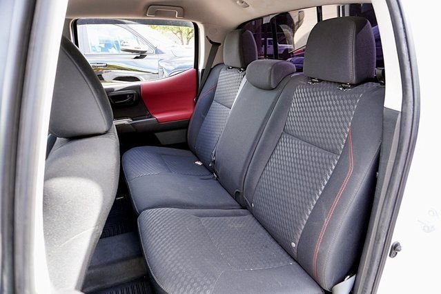 Used 2022 White Toyota SR5 image 14