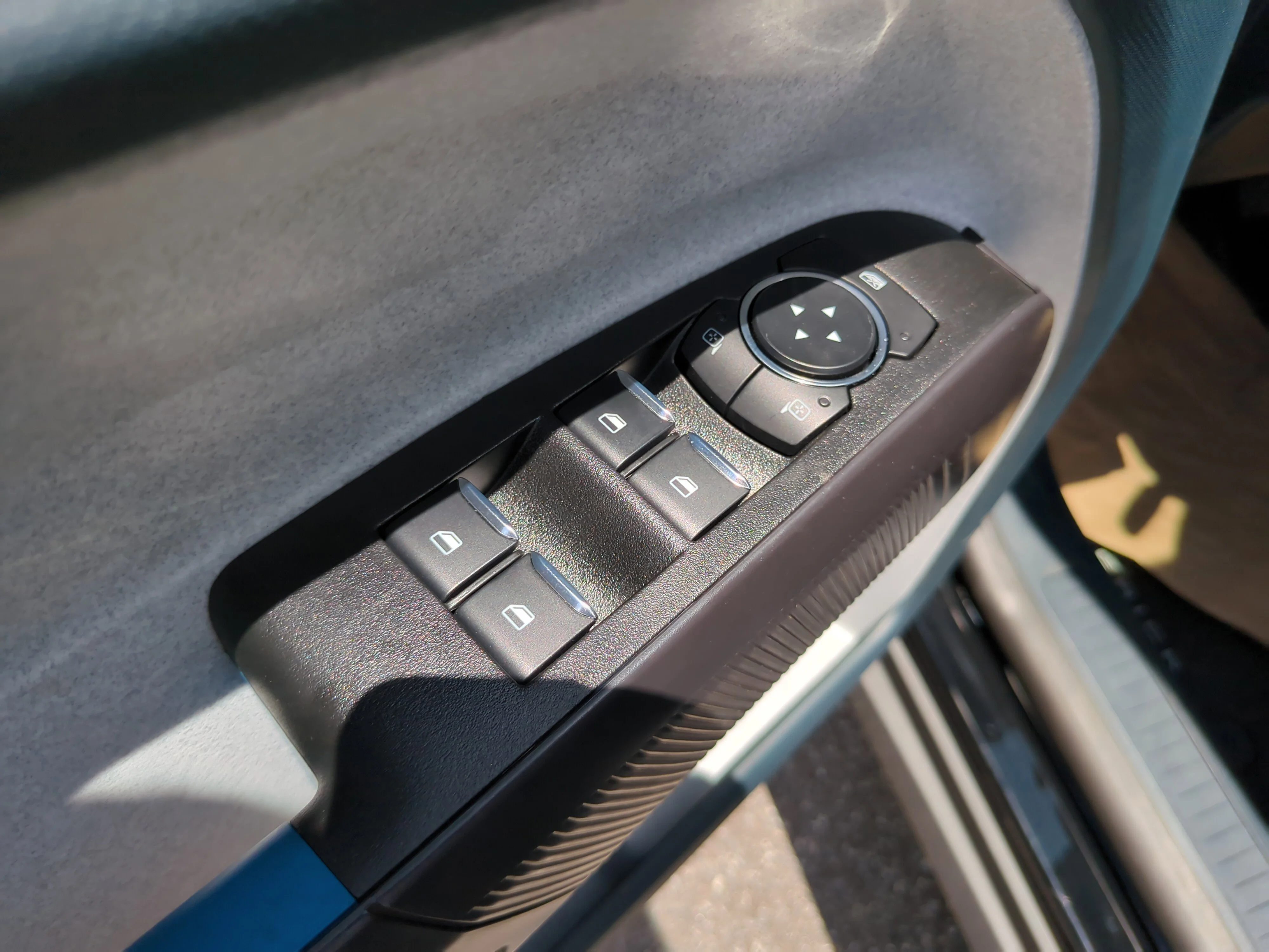 2025 Ford Maverick XLT - Photo 18