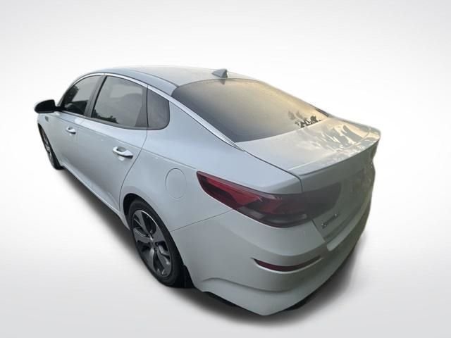 Used 2020 Snow White Pearl Kia S image 6