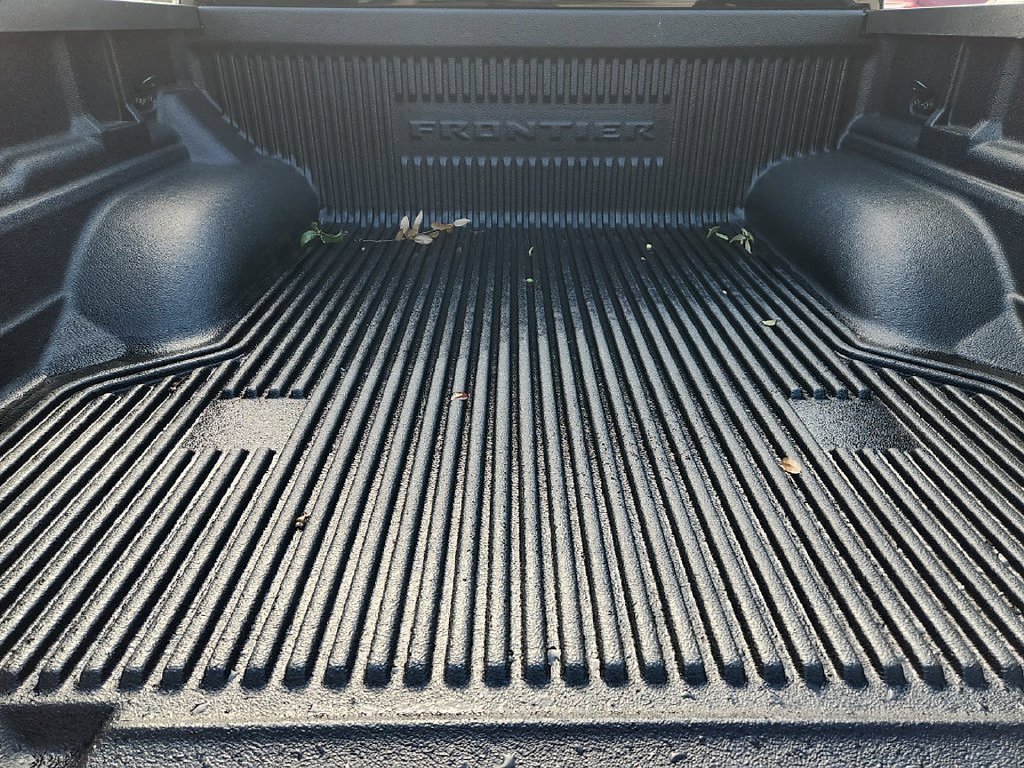 New 2027 Super Black Nissan Crew Cab PRO-X® image 25