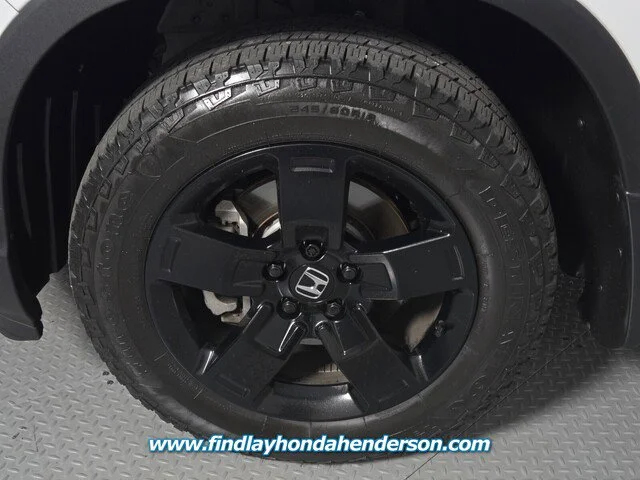 Certified Used 2024 Platinum White Pearl Honda Black Edition image 42