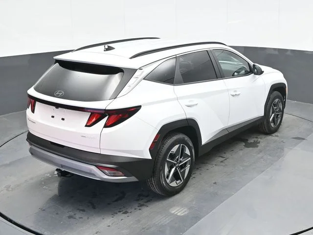 New 2026 White Hyundai SEL image 17