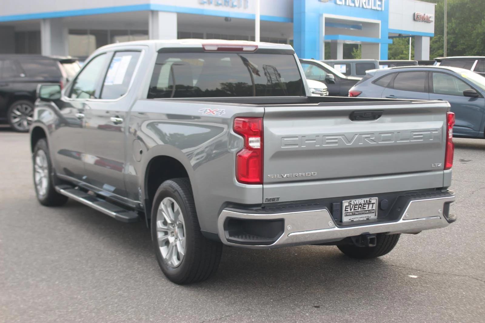 Used 2025 Sterling Gray Metallic Chevrolet LTZ image 5