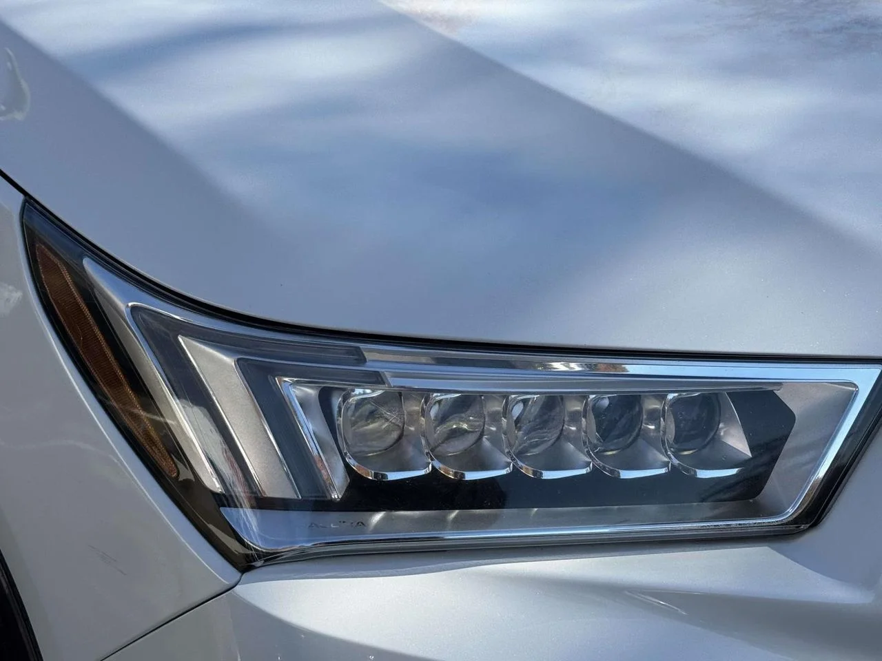 Used 2020 pewter gray metallic Acura Standard image 13